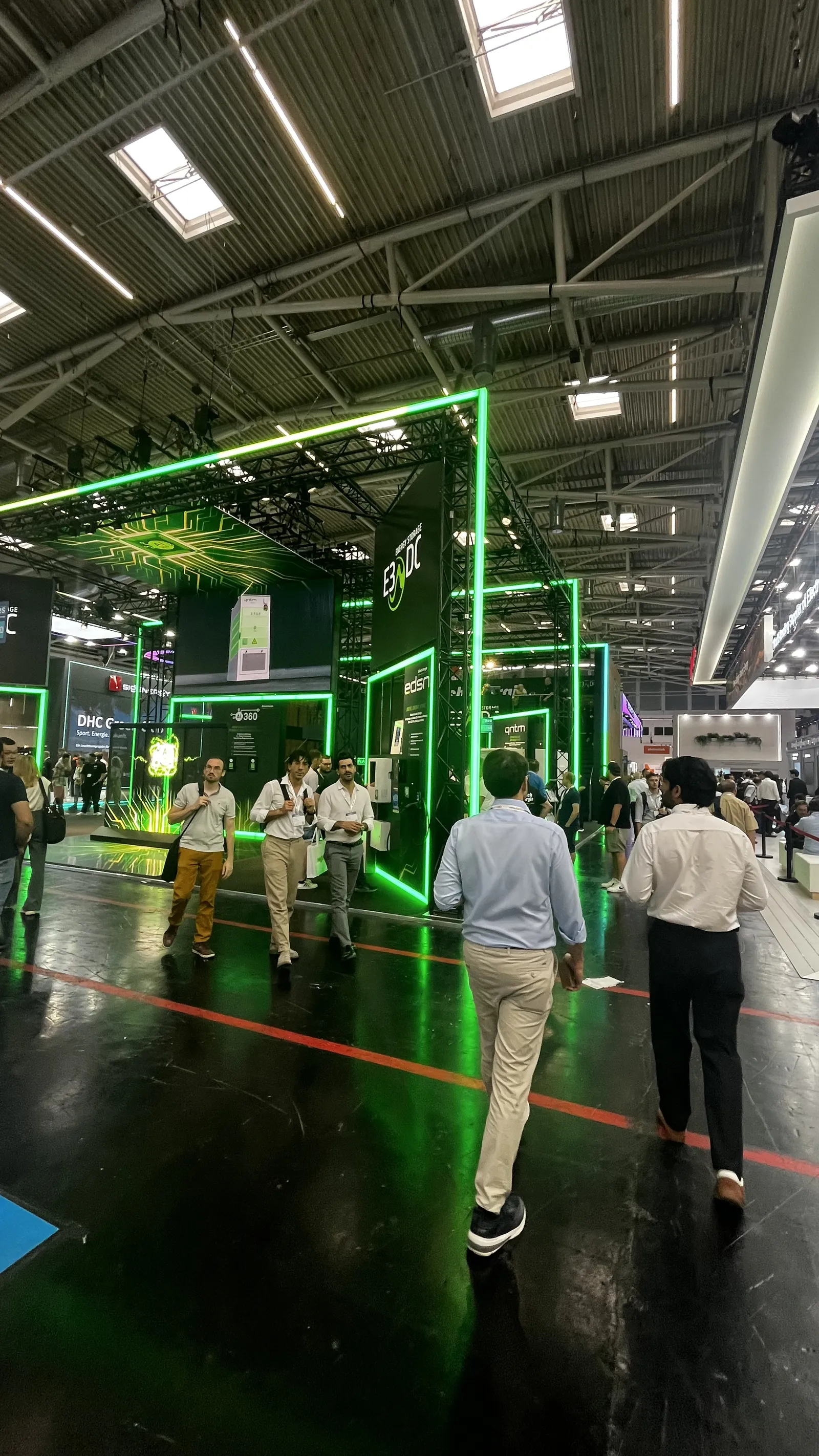 E3/DC edsn, obojsmerná V2G DC nabíjačka, víťaz E-Mobility ocenenia
